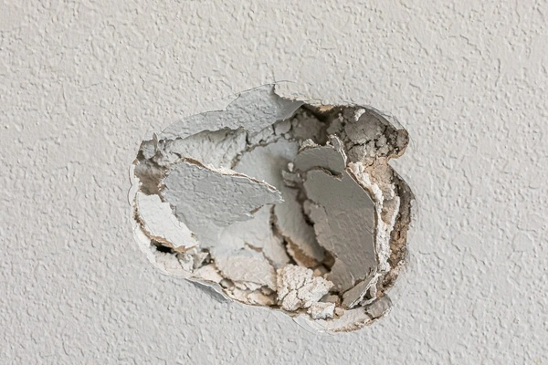 How to Repair a Hole in Drywall Thornton CO